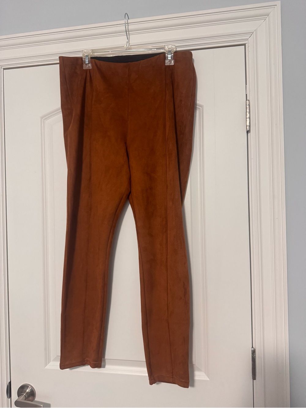 Simply Vera Wang High Rise Faux Suede Pants